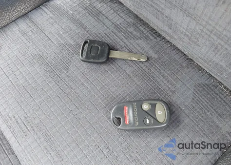 2003 Honda Cr-V Lx from USA, damaged, VIN SHSRD78423U140562